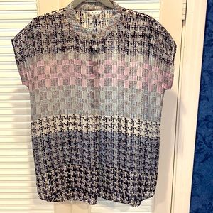 CAbi size medium tunic top - blues